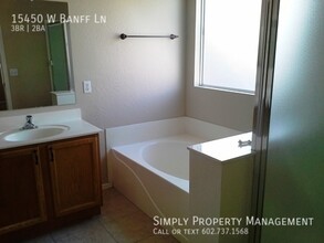 15450 W Banff Ln in Surprise, AZ - Building Photo - Building Photo