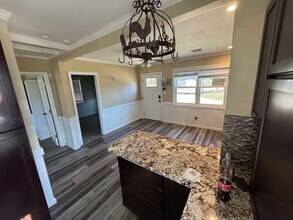 28 Sheridan Dr in Shirley, NY - Building Photo - Building Photo