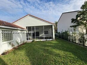 824 Stanton Dr in Weston, FL - Building Photo - Building Photo