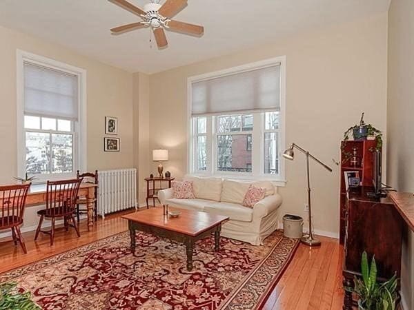 371 Harvard St in Cambridge, MA - Foto de edificio - Building Photo