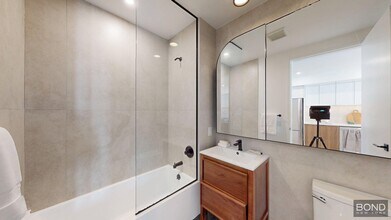 953 Dean St in Brooklyn, NY - Building Photo - Building Photo