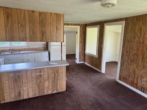 1127 Laurel Ave in Springfield, OR - Building Photo - Building Photo