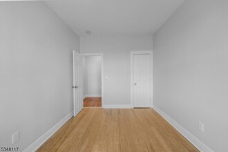 420 Paulison Ave in Passaic, NJ - Building Photo - Building Photo