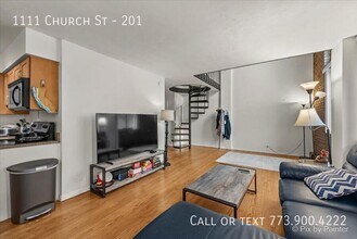 1111 Church St in Evanston, IL - Building Photo - Building Photo