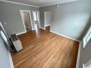 141 Laurel St, Unit 1 in Manchester, NH - Building Photo - Building Photo