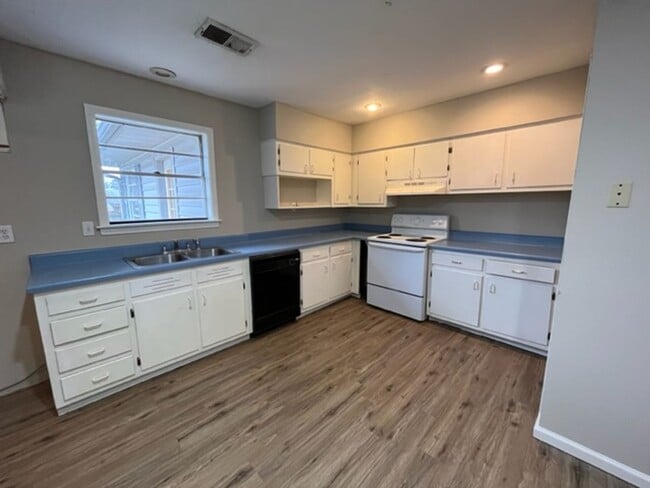 1455 Staunton Dr in Southaven, MS - Building Photo - Building Photo