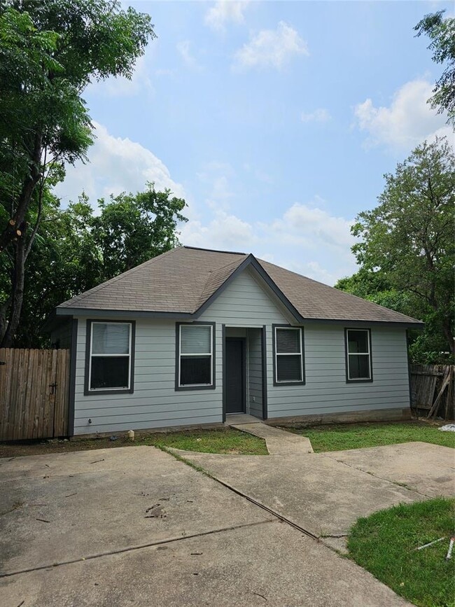 property at 7617 Bennett Ave