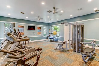 7041 Beauhaven Ct in Jacksonville, FL - Building Photo - Building Photo