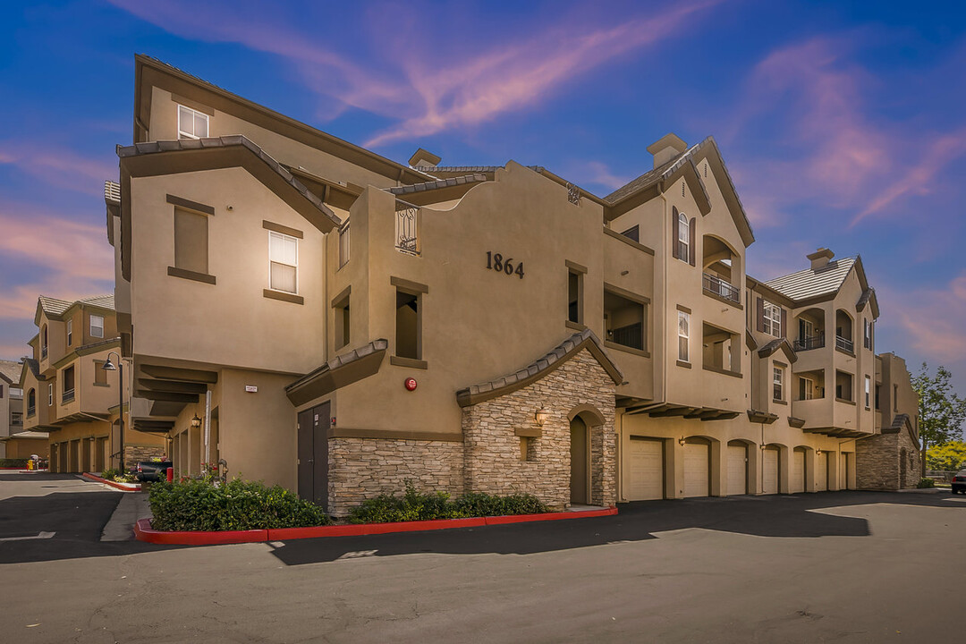 1864 Opaline Pl, Unit 436 in Chula Vista, CA - Building Photo