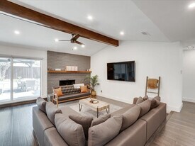 2605 Plateau Dr, Unit SI ID1019536P in Plano, TX - Building Photo