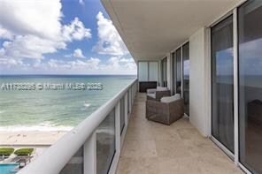 1830 S Ocean Dr, Unit # 2108 in Hallandale Beach, FL - Building Photo - Building Photo