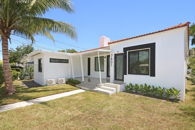 7801 Byron Ave in Miami Beach, FL - Building Photo - Building Photo