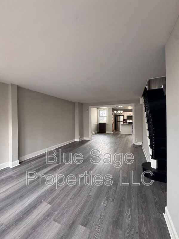 145 N Madison Ave in Upper Darby Township, PA - Building Photo - Building Photo