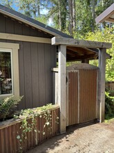 30366 Fox Hollow Rd, Unit Quail's Covey in Eugene, OR - Building Photo - Building Photo