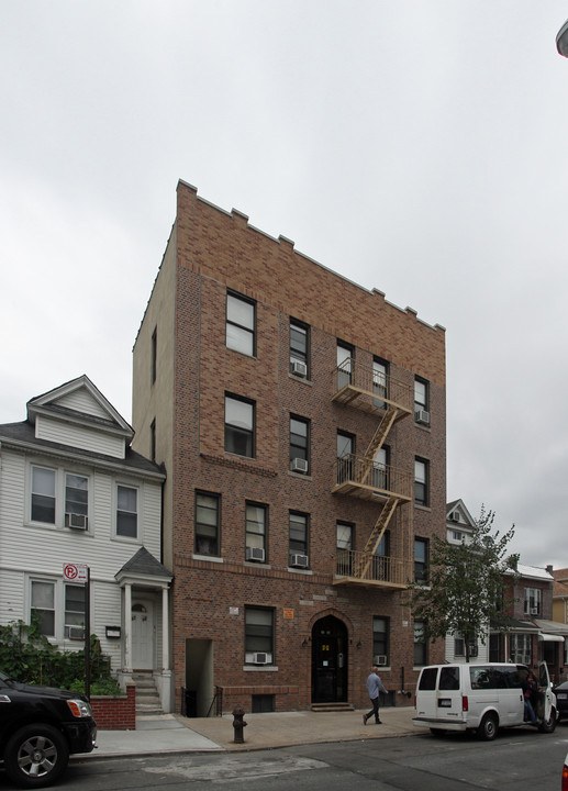 37-52 62nd St in Woodside, NY - Building Photo