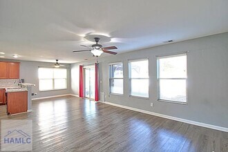 315 Connor Ct in Hinesville, GA - Foto de edificio - Building Photo