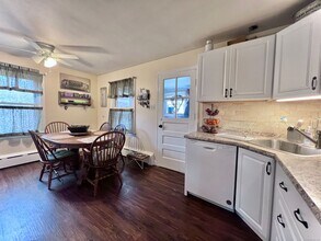 321 City Hill St in Naugatuck, CT - Building Photo - Building Photo