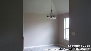 3027 Pine Valley Dr in New Braunfels, TX - Building Photo - Building Photo