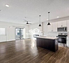 3652 NE Marissa Ln in Ankeny, IA - Building Photo - Building Photo