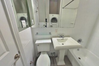 20 Prince St in New York, NY - Building Photo - Building Photo