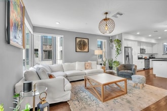 25325 Parklane Dr in Hayward, CA - Building Photo - Building Photo