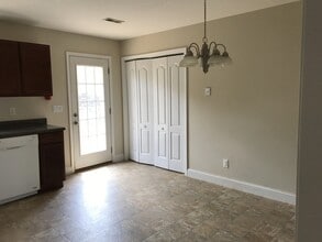 4208 Miracle Ln in Knoxville, TN - Building Photo - Building Photo