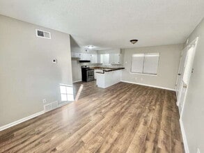 5176 Braden Dr in Memphis, TN - Building Photo - Building Photo