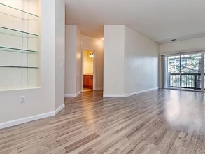 7459 S Alkire St, Unit Alkire in Littleton, CO - Foto de edificio - Building Photo