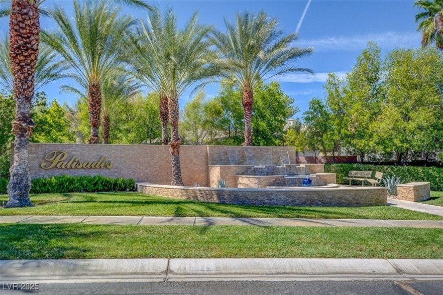 209 Surtees Point St in Las Vegas, NV - Building Photo