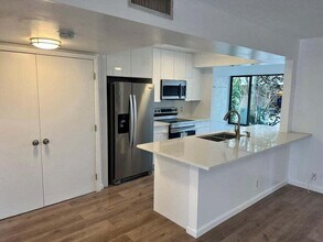 1161 NW 13th St in Boca Raton, FL - Building Photo - Building Photo
