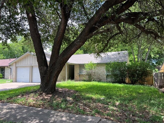 property at 12607 Lamplight Village Ave