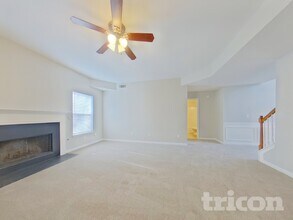 4275 Spur Look Crossing in Douglasville, GA - Foto de edificio - Building Photo