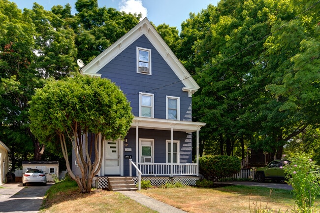 17 Church St, Unit 1