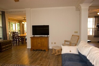 2912 Six Gun Trail in Austin, TX - Building Photo - Building Photo