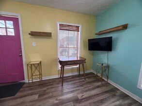 339 N Limestone in Lexington, KY - Building Photo - Building Photo