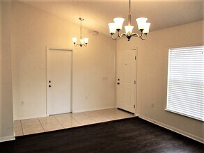 7378 High Bluff Rd N in Jacksonville, FL - Building Photo - Building Photo