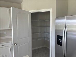 522 NW 7th St in Cape Coral, FL - Building Photo - Building Photo