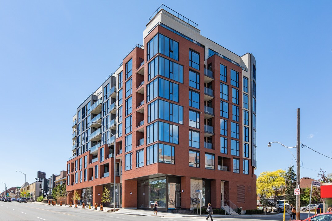 Picnic - The High Park II in Toronto, ON - Building Photo