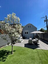 814 N Fairfield Ave, Unit 2 in Chicago, IL - Foto de edificio - Building Photo