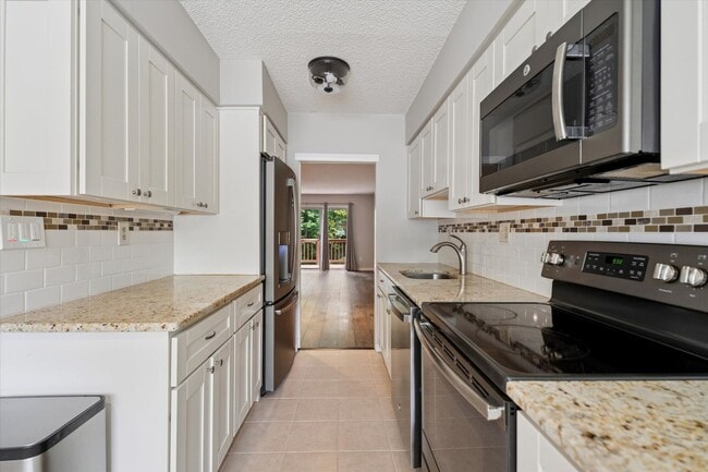 107 Cavalry Ct in Chesterbrook, PA - Building Photo - Building Photo