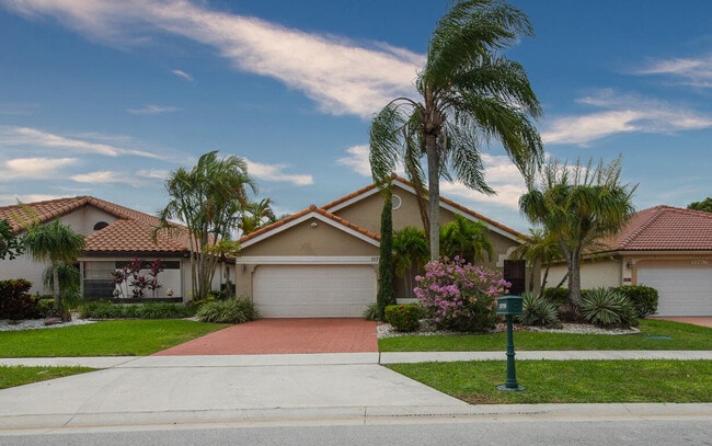 10790 White Aspen Ln