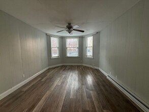 17 Morris St in Boston, MA - Foto de edificio - Building Photo
