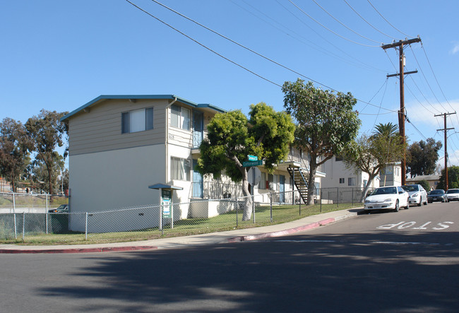 West Seaward Apartments