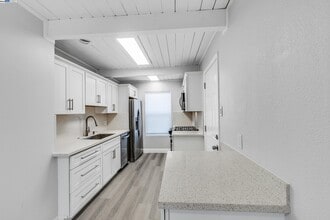 1167 Holmes Ct in Livermore, CA - Building Photo - Building Photo