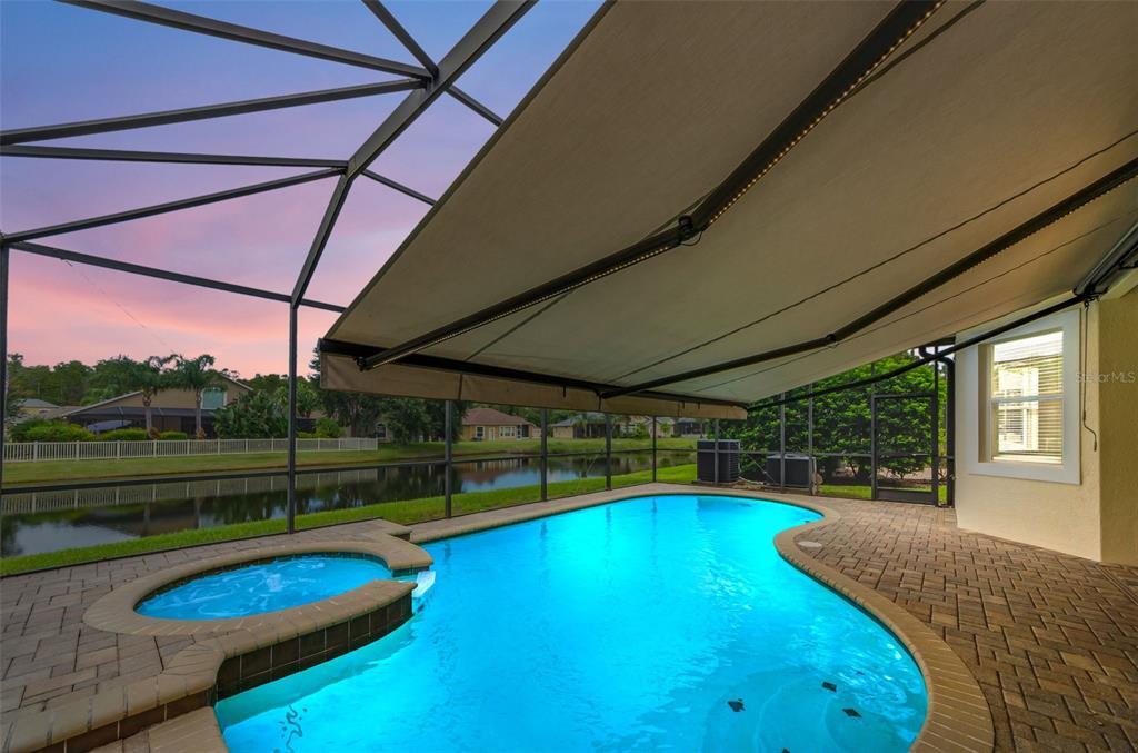 3033 Stonegate Falls Dr in Land O Lakes, FL - Building Photo