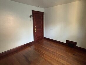 739 Minor Ave in Kalamazoo, MI - Building Photo - Building Photo