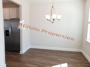 321 Quarryrock Rd in Holly Springs, NC - Building Photo - Building Photo