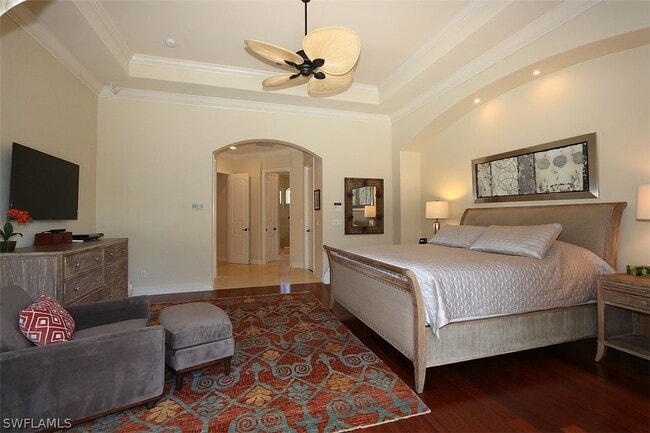 property at 1824 Crayton Rd