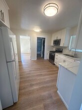 232-248 Wolff St in Oxnard, CA - Building Photo - Building Photo