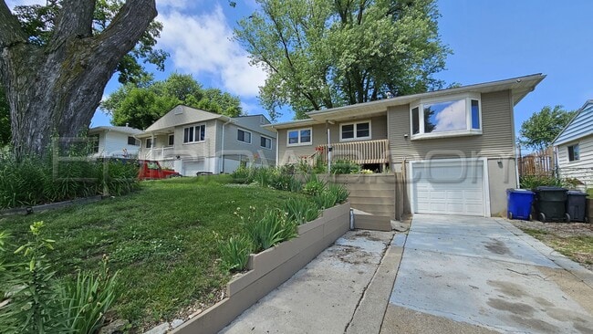 property at 1510 14th Ave SW